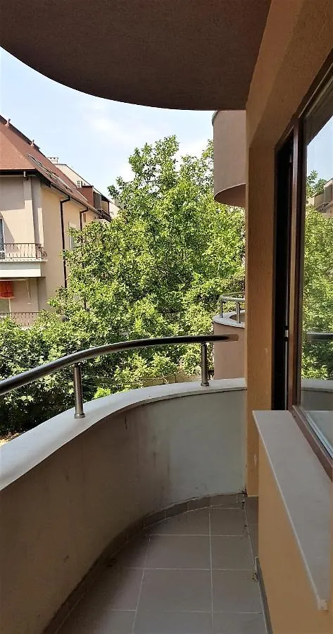 Apartment Number 5 Varna